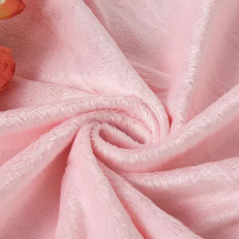 Short plush fabric