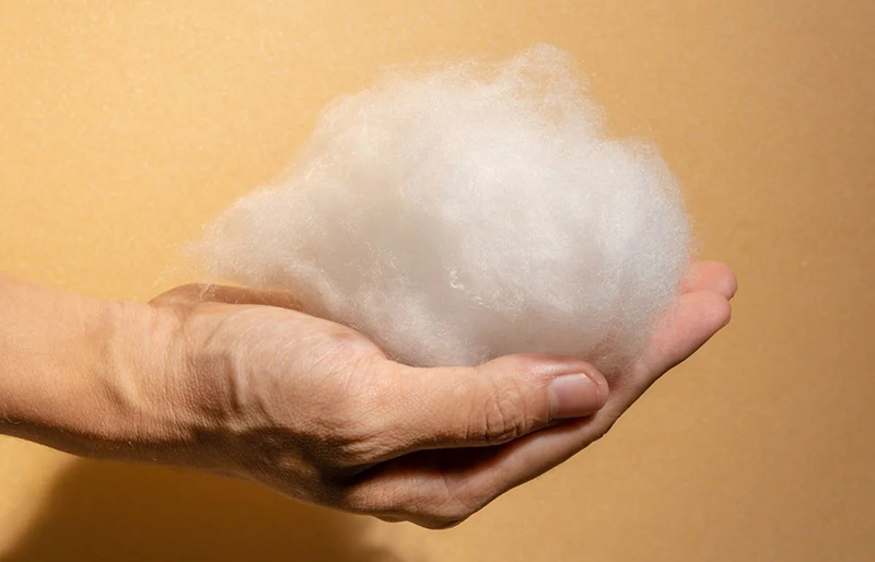 Microfiber filling for smart plush toys